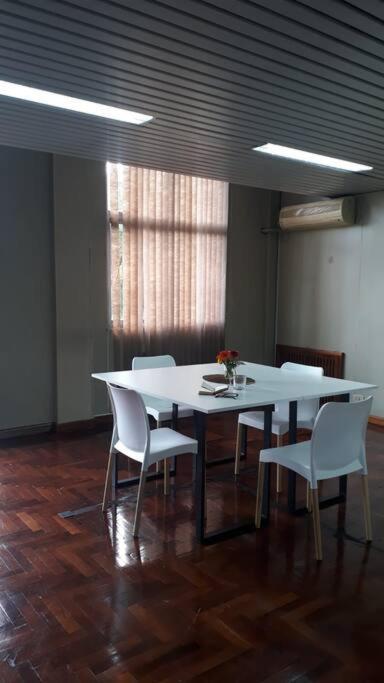 Atlas - 2 Habit 60m2 - Espacio De Trabajo Apartment *